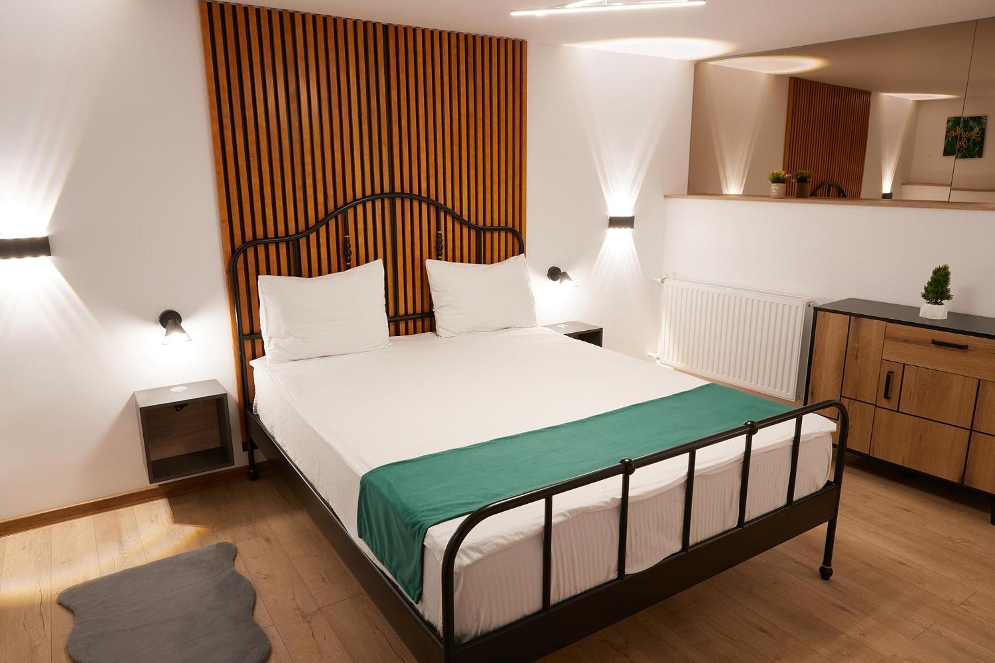 Giovi Central Apartment Kaloşvar Dış mekan fotoğraf